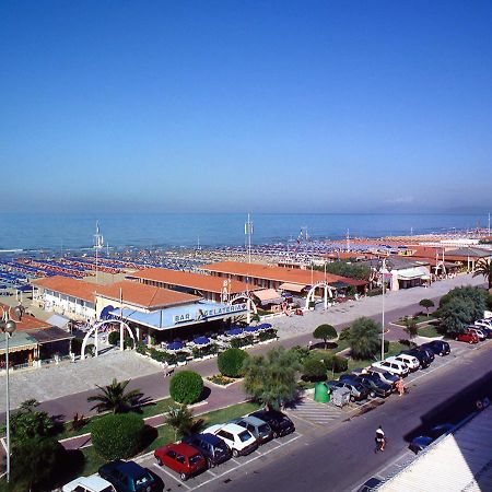 Appartement Villino Caproni à Viareggio Extérieur photo