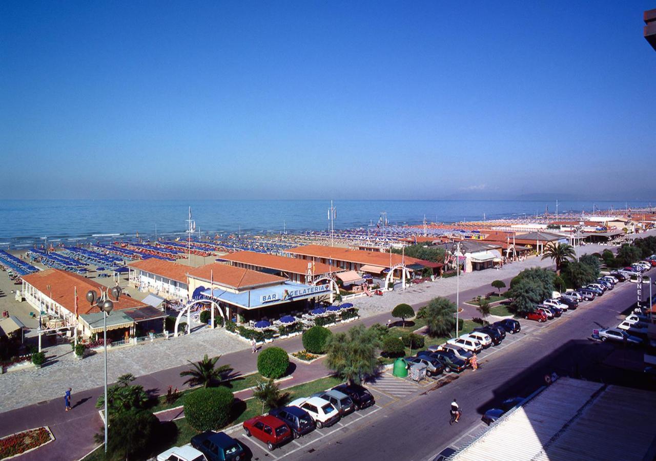 Appartement Villino Caproni à Viareggio Extérieur photo